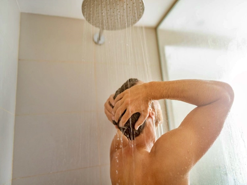 ಸ್ನಾನ ಮಾಡುವಾಗ ಮೂತ್ರ ವಿಸರ್ಜನೆ ಮಾಡ್ತೀರಾ..? ಎಚ್ಚರಿಕೆ.. ಈ ರೋಗಗಳು ಬರುವ ಸಾಧ್ಯತೆ ಇದೆ