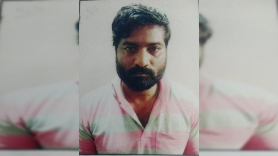 ತಂದೆ ಪಡೆದ ಸಾಲ ವಾಪಸ್ ಕೊಡದಿದ್ದಕ್ಕೆ ಮಗಳ ಮೇಲೆ ಅತ್ಯಾ**ರ! ತಂದೆ ಪಡೆದ ಸಾಲ ವಾಪಸ್ ಕೊಡದಿದ್ದಕ್ಕೆ ಮಗಳ ಮೇಲೆ ಅತ್ಯಾ**ರ!