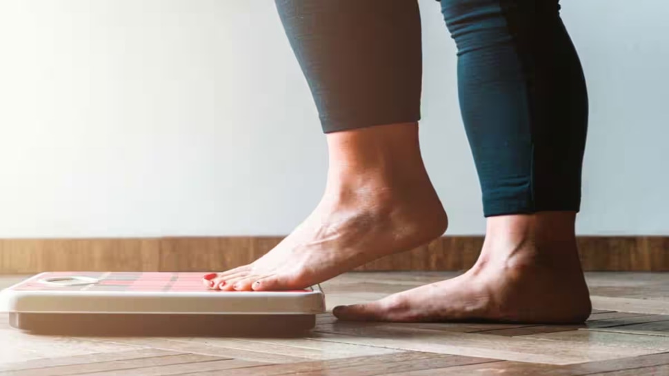  ಪ್ರತಿದಿನ ಉಗುರುಬೆಚ್ಚಗಿನ ನೀರಿನಲ್ಲಿ ಈ 2 ವಸ್ತುಗಳನ್ನು ಹಾಕಿ ಕುಡಿದರೆ ಒಂದೇ ತಿಂಗಳಲ್ಲಿ ಕೊಬ್ಬು ಕರಗುತ್ತದೆ..!