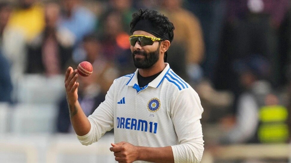 W,W,W,W,W... 5 ವಿಕೆಟ್‌ ಕಬಳಿಸಿ ಟೆಸ್ಟ್‌ನಲ್ಲಿ ಚರಿತ್ರೆ ಸೃಷ್ಟಿಸಿದ ಜಡೇಜಾ! ಒಂದೇ ಪಂದ್ಯದಲ್ಲಿ ಇಬ್ಬರು ದಿಗ್ಗಜರ ದಾಖಲೆ ಮುರಿದೇಬಿಟ್ರು ಸ್ಟಾರ್‌ ಆಲ್‌ರೌಂಡರ್‌
