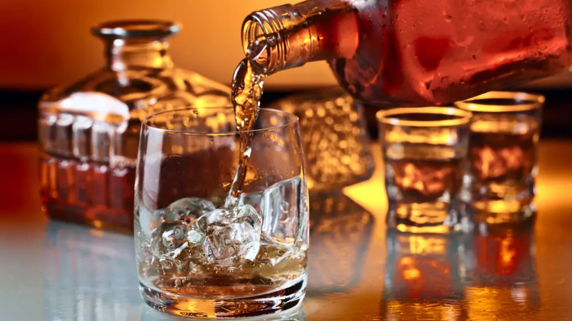 ಎಣ್ಣೆ ಪ್ರಿಯರಿಗೆ ನಮ್ಮದೊಂದು ಚಾಲೆಂಜ್..‌! 80% ವಿಸ್ಕಿಗೆ ಎಷ್ಟು ನೀರು ಸೇರಿಸಬೇಕು ಗೊತ್ತಾ? 