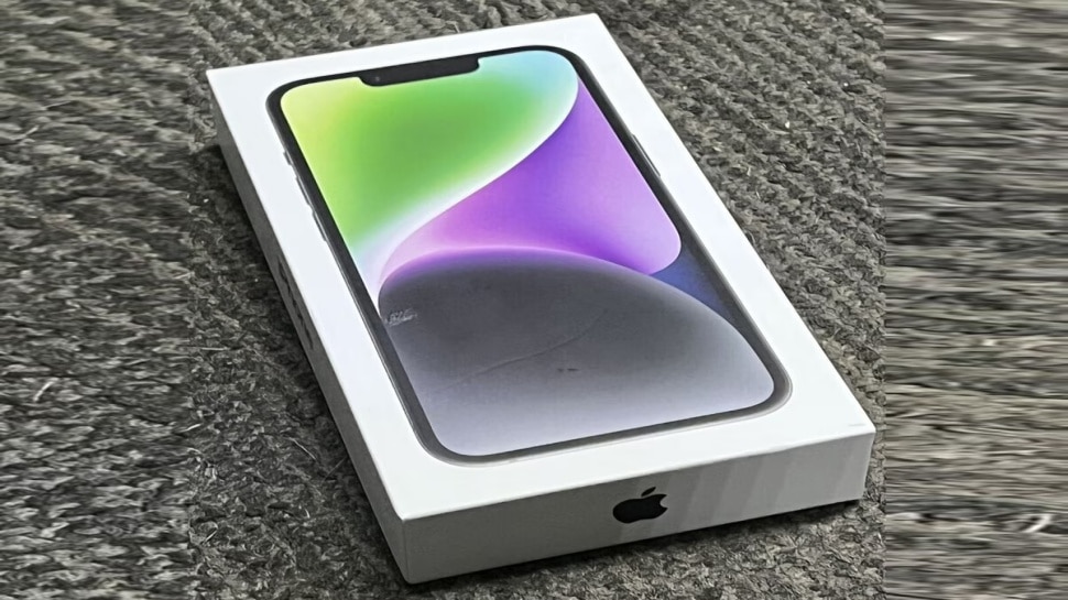 ದಿಢೀರ್ ಕುಸಿತ ಕಂಡ iPhone 14 ಬೆಲೆ ! Stock ಮುಗಿಯುವ ಮುನ್ನ ಬೇಗ ಖರೀದಿಸಿ 