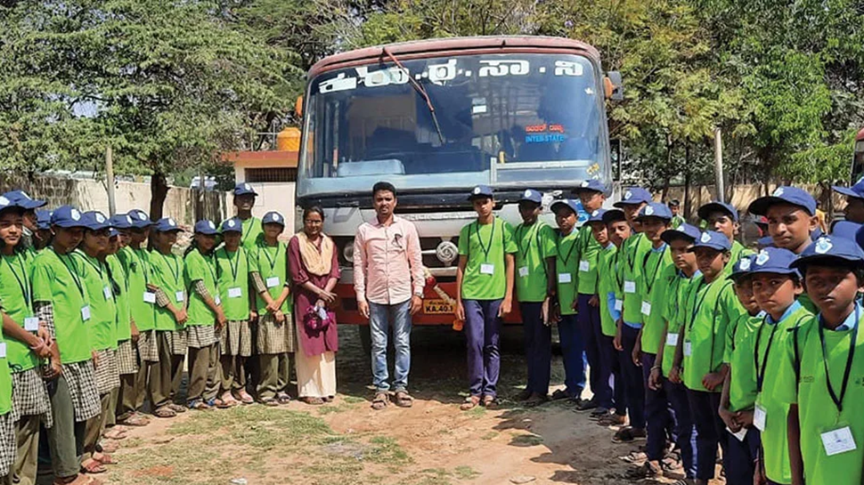 SSLC ಮಕ್ಕಳಿಗೂ ʼಪ್ರವಾಸ ಭಾಗ್ಯʼದ ಗ್ಯಾರಂಟಿ; ಕರ್ನಾಟಕ ದರ್ಶನಕ್ಕೆ ಸಜ್ಜಾದ SSLC ಮಕ್ಕಳು!! SSLC ಮಕ್ಕಳಿಗೂ ʼಪ್ರವಾಸ ಭಾಗ್ಯʼದ ಗ್ಯಾರಂಟಿ; ಕರ್ನಾಟಕ ದರ್ಶನಕ್ಕೆ ಸಜ್ಜಾದ SSLC ಮಕ್ಕಳು!!