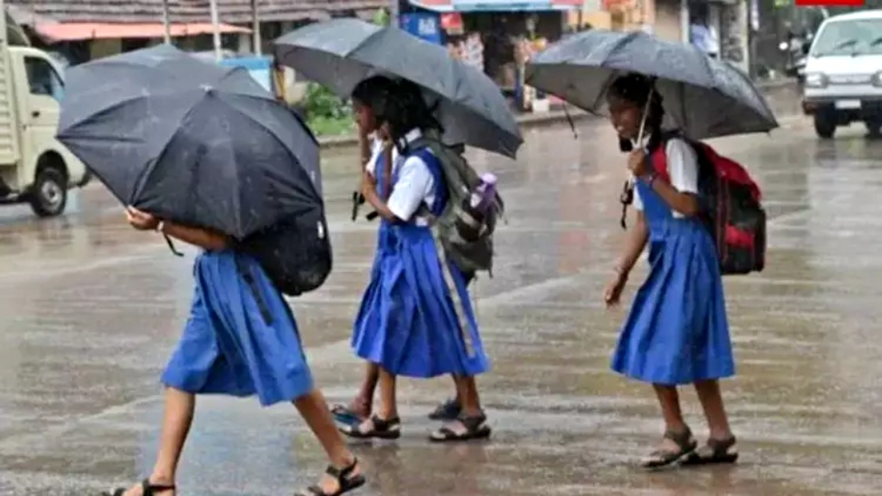ರಾಜ್ಯದ ಜನತೆಗೆ ವರುಣನ ಶಾಕ್..! ಶಾಲಾ ಕಾಲೇಜುಗಳಿಗೆ ರಜೆ ಸಿಗುತ್ತಾ..? ರಾಜ್ಯದ ಜನತೆಗೆ ವರುಣನ ಶಾಕ್..! ಶಾಲಾ ಕಾಲೇಜುಗಳಿಗೆ ರಜೆ ಸಿಗುತ್ತಾ..?