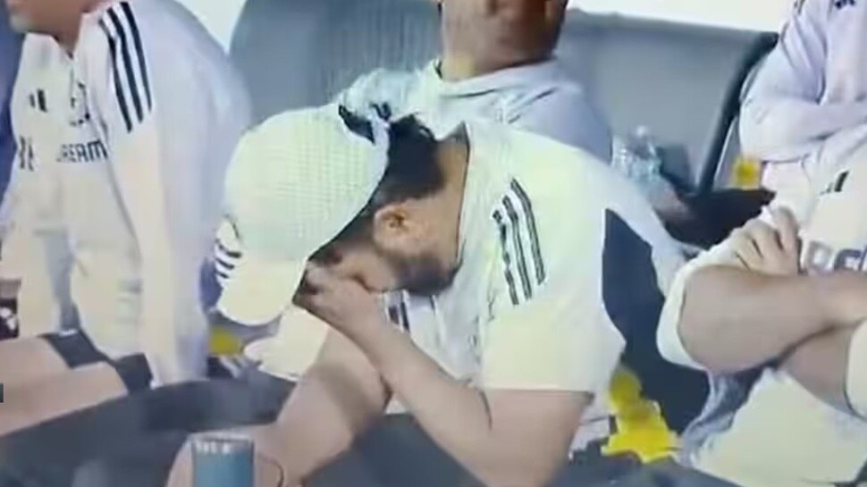 VIDEO: ಮೈದಾನದಲ್ಲಿ ಕುಳಿತು ಕಣ್ಣೀರಿಟ್ಟ ರೋಹಿತ್ ಶರ್ಮಾ... ಟೀಂ ಇಂಡಿಯಾ ಕ್ಯಾಪ್ಟನ್‌ಗೆ ಏನಾಯ್ತು? ವಿಡಿಯೋ ನೋಡಿ