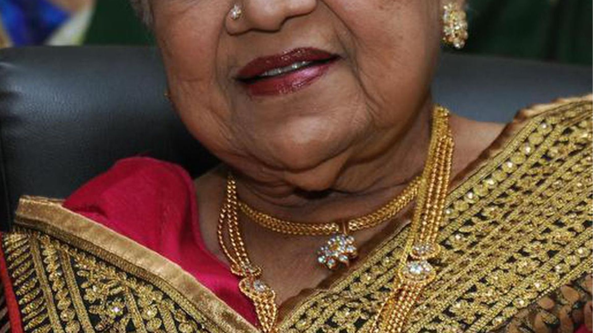 ಮಾಡದ ಪಾತ್ರವಿಲ್ಲ.. ಕಾಣದ ಯಶಸ್ಸಿಲ್ಲ.. 4 ಮುಖ್ಯಮಂತ್ರಿಗಳ ಜೊತೆ ನಟಿಸಿದ ಏಕೈಕ ಸ್ಟಾರ್‌ ನಟಿ ಈಕೆ! 