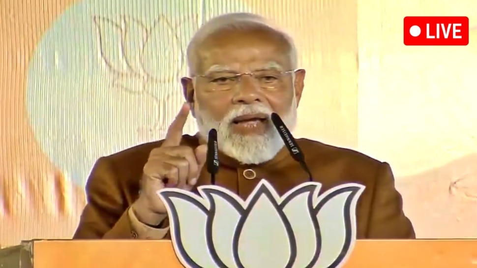 Delhi Election Results 2025 LIVE: ದೆಹಲಿ ಬಿಜೆಪಿ ಪ್ರಧಾನ ಕಚೇರಿಯಲ್ಲಿ ಮೋದಿ ಘರ್ಜಿನೆ, ಕೇಜ್ರಿವಾಲ್ ವಿರುದ್ಧ ತೀವ್ರ ವಾಗ್ದಾಳಿ