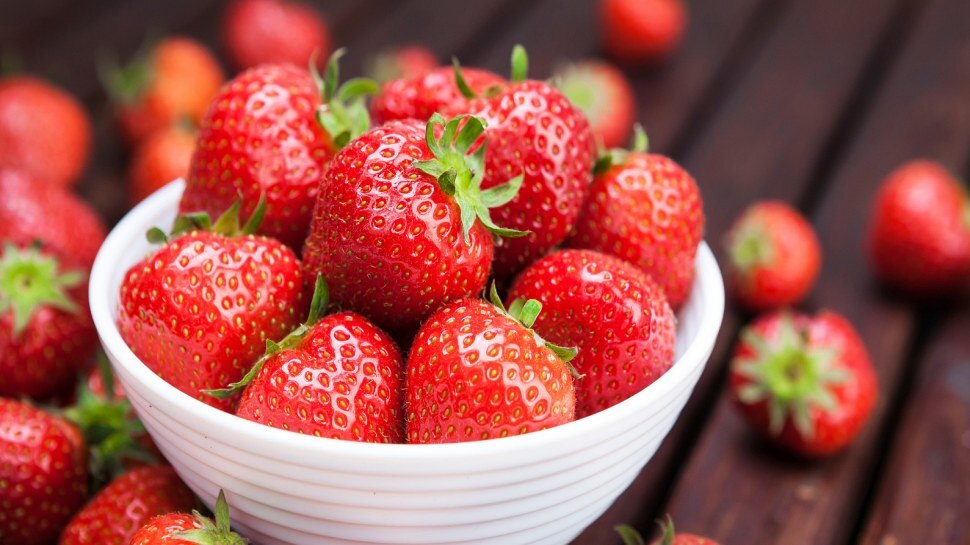 strawberry for sugar control