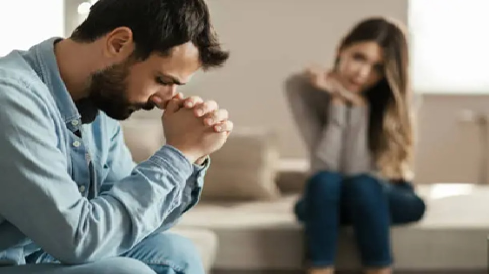 ಪತ್ನಿ ಅಶ್ಲೀಲ ವಿಡಿಯೋ ನೋಡಿ ಹಸ್ತಮೈಥುನ ಮಾಡಿಕೊಂಡ್ರೆ ವಿಚ್ಛೇದನ ಬೇಕಿಲ್ಲ: ಇದು ಹೈಕೋರ್ಟ್‌ ಆದೇಶ!!