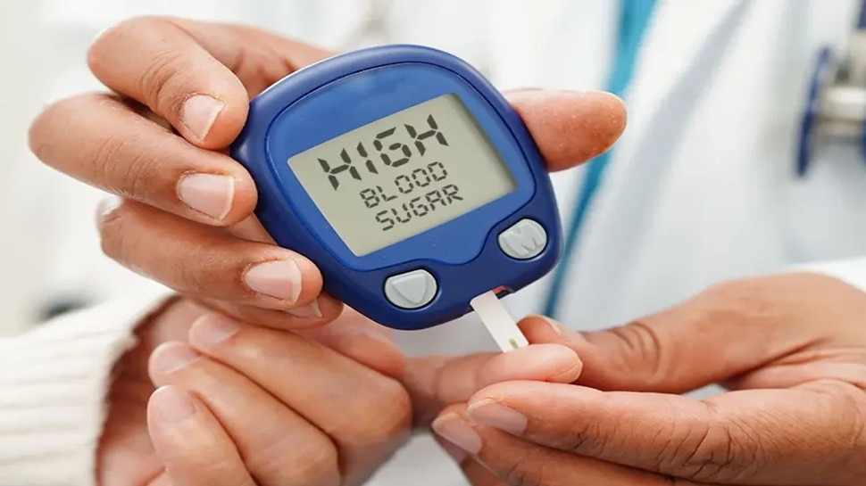 High Blood Sugar: ಮಧುಮೇಹ ಮೂತ್ರಪಿಂಡಗಳ ಮೇಲೆ ಹೇಗೆ ಪರಿಣಾಮ ಬೀರುತ್ತೆ ಗೊತ್ತಾ? ಶುಗರ್‌ ಕಂಟ್ರೋಲ್‌ನಲ್ಲಿ ಇಟ್ಟುಕೊಳ್ಳದೆ ಇದ್ದರೆ ಕಿಡ್ನಿ ಫೈಲ್‌ ಆಗೋದು ಏಕೆ?