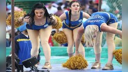 IPL ಚಿಯರ್ ಲೀಡರ್ಸ್ ಒಂದು ಪಂದ್ಯಕ್ಕೆ ಎಷ್ಟು ಹಣ ಗಳಿಸುತ್ತಾರೆ ಗೊತ್ತಾ? ಯಾವ ಸ್ಟಾರ್‌ ನಟಿಯರಿಗೂ ಕಮ್ಮಿಯಿಲ್ಲ ಇವರ ಸಂಭಾವನೆ..