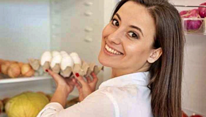 ಮೊಟ್ಟೆಗಳನ್ನು ಫ್ರಿಡ್ಜ್ ನಲ್ಲಿ ಎಷ್ಟು ದಿನ ಇಡಬಹುದು ಗೊತ್ತಾ..? ಗೊತ್ತಿಲ್ಲದೆ ಆ ತಪ್ಪು ಮಾಡ್ಬೇಡಿ, ಆರೋಗ್ಯ ಕೆಡುತ್ತೆ.. ಮೊಟ್ಟೆಗಳನ್ನು ಫ್ರಿಡ್ಜ್ ನಲ್ಲಿ ಎಷ್ಟು ದಿನ ಇಡಬಹುದು ಗೊತ್ತಾ..? ಗೊತ್ತಿಲ್ಲದೆ ಆ ತಪ್ಪು ಮಾಡ್ಬೇಡಿ, ಆರೋಗ್ಯ ಕೆಡುತ್ತೆ..