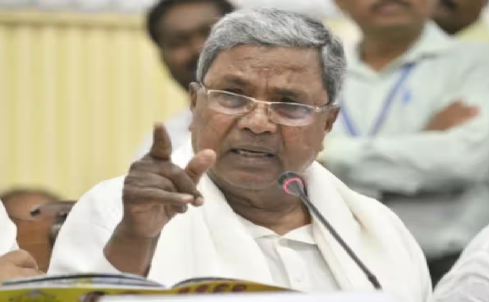 ಕನ್ನಡಿಗರು ಮಾತೃ ಭಾಷೆಯ ಬಗ್ಗೆ ಅಭಿಮಾನ ಹೊಂದಿರುವವರೇ ಹೊರತು ದುರಭಿಮಾನಿಗಳಲ್ಲ: ಸಿಎಂ ಸಿದ್ದರಾಮಯ್ಯ ಕನ್ನಡಿಗರು ಮಾತೃ ಭಾಷೆಯ ಬಗ್ಗೆ ಅಭಿಮಾನ ಹೊಂದಿರುವವರೇ ಹೊರತು ದುರಭಿಮಾನಿಗಳಲ್ಲ: ಸಿಎಂ ಸಿದ್ದರಾಮಯ್ಯ