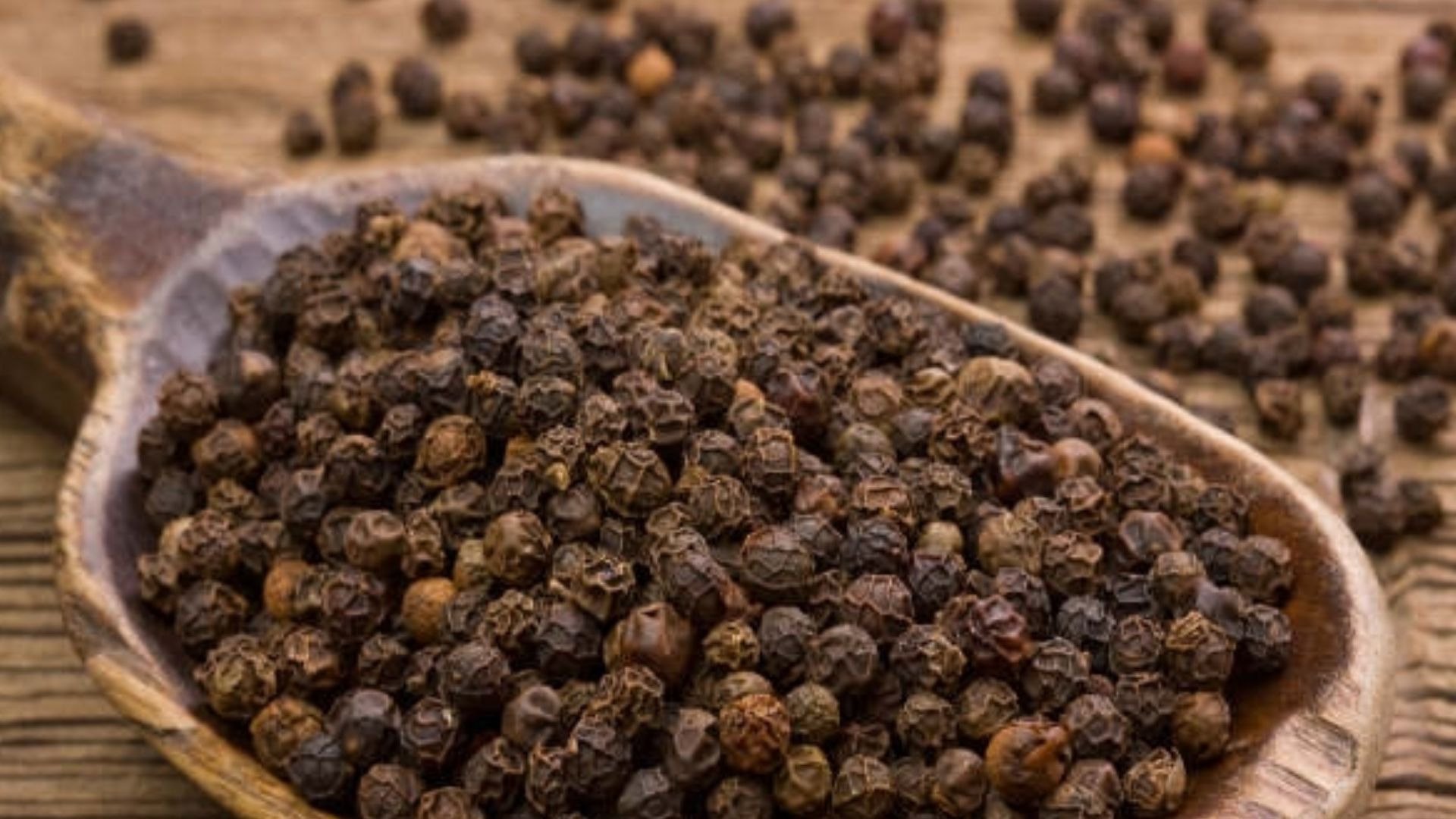 516796 Black Pepper
