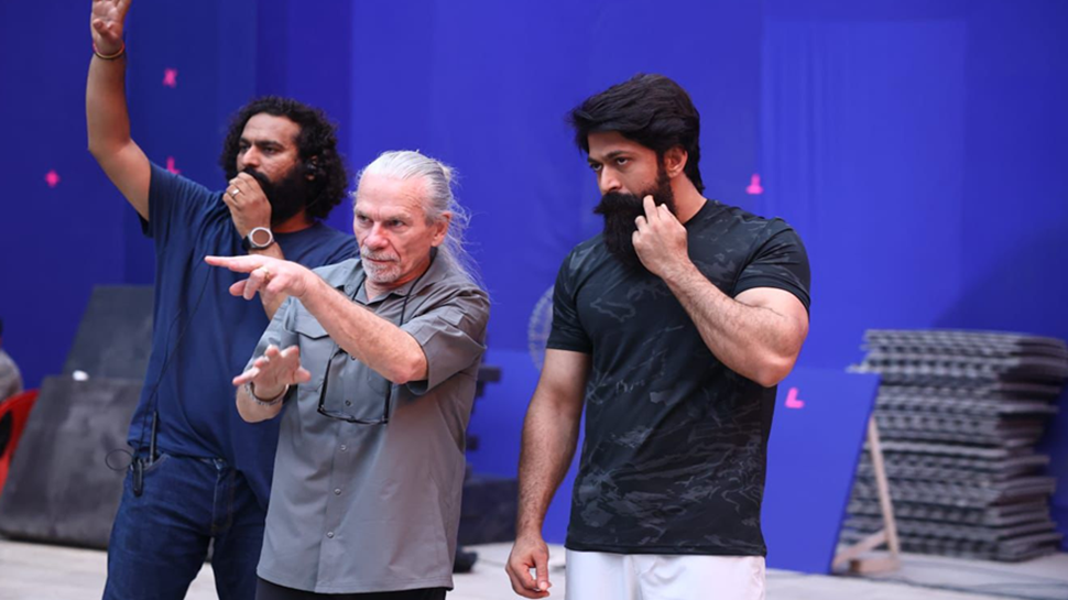 Yash Rocking Star Ravan Rocking star Yash ready to appear in front of the audience as Ravana ...