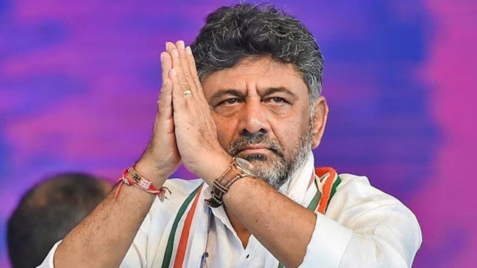 ನನ್ನ ರಾಜೀನಾಮೆ ಕೇಳುತ್ತಿದ್ದಾರೆ.. ರಾಜೀನಾಮೆ ಕೊಡೋಣ : ಡಿಸಿಎಂ ಡಿಕೆಶಿ ಹೇಳಿಕೆ ನನ್ನ ರಾಜೀನಾಮೆ ಕೇಳುತ್ತಿದ್ದಾರೆ.. ರಾಜೀನಾಮೆ ಕೊಡೋಣ : ಡಿಸಿಎಂ ಡಿಕೆಶಿ ಹೇಳಿಕೆ