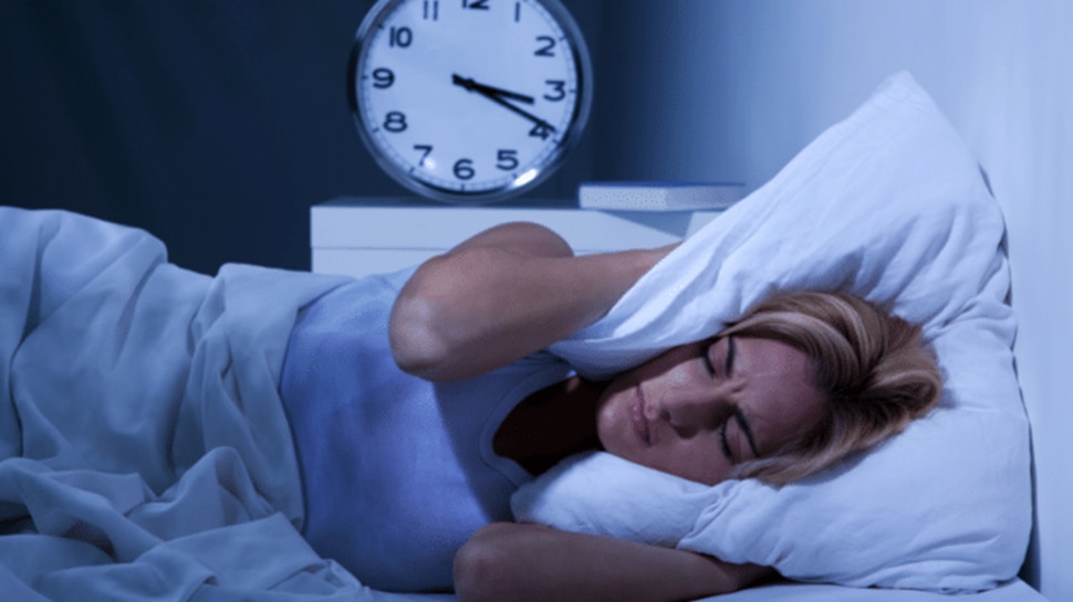 reasons why wake up in the middle of the night