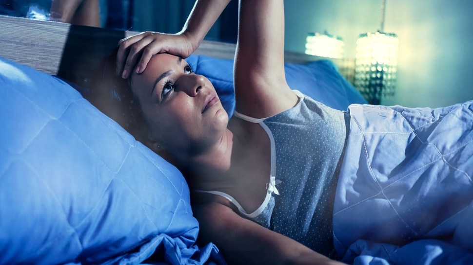 reasons why wake up in the middle of the night