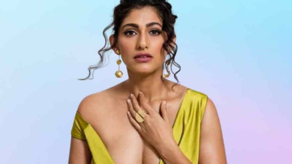 Actress Kubbra Sait : 