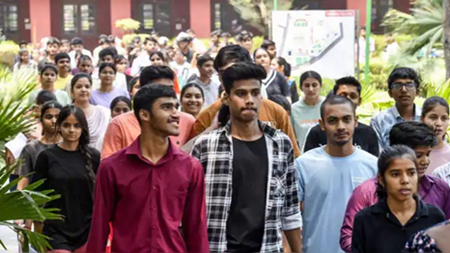  NEET UG Result 2025: ಶೀಘ್ರದಲ್ಲೇ ನೀಟ್ ಯುಜಿ ಫಲಿತಾಂಶ ಪ್ರಕಟ..! 