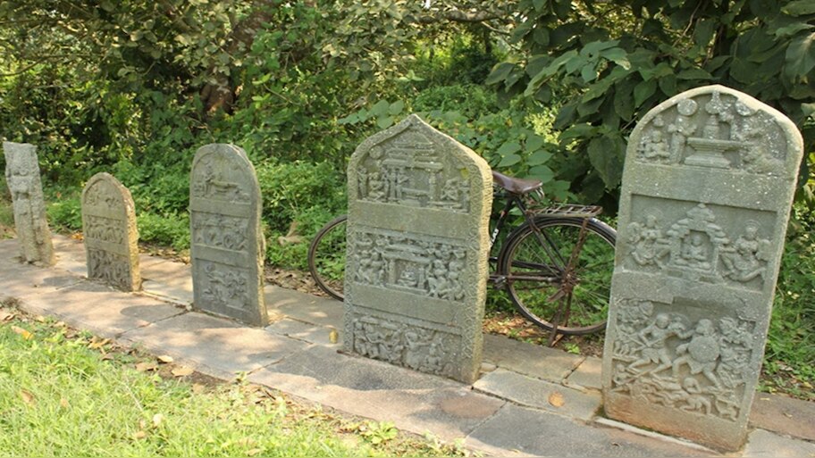 ವೀರಗಲ್ಲುಗಳೂ ಮತ್ತು ಅವುಗಳ ಐತಿಹಾಸಿಕ ಹಿನ್ನೆಲೆಯೂ..!