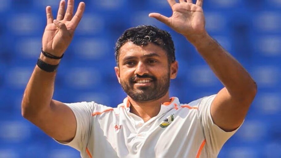 ಟೀಂ ಇಂಡಿಯಾದ ಸ್ಟಾರ್‌ ಕ್ರಿಕೆಟಿಗ ಕರುಣ್‌ ನಾಯರ್‌ ಪತ್ನಿ ಯಾರು ಗೊತ್ತಾ? ಕುಟುಂಬ ಸಮೇತ ಬೆಂಗಳೂರಿನಲ್ಲೇ ನೆಲೆಸಿರುವ ಇವರು ಖ್ಯಾತ ಪತ್ರಕರ್ತೆಯೂ ಹೌದು