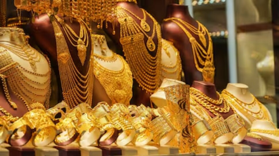 drop in gold rate 