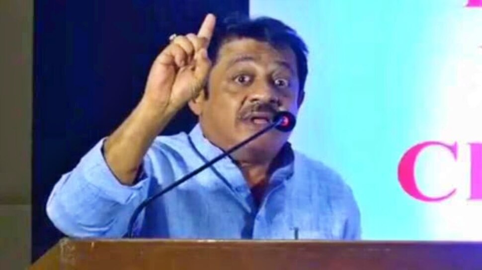 ವಸತಿ ಯೋಜನೆಗಳಲ್ಲಿ ಶೇ.15 ಮೀಸಲಾತಿ, ಕೇಂದ್ರದ ಮಾದರಿ ಅನುಸರಿಸಿದ್ದೇವೆ : ಜಮೀರ್ ಅಹಮದ್ ಖಾನ್ ವಸತಿ ಯೋಜನೆಗಳಲ್ಲಿ ಶೇ.15 ಮೀಸಲಾತಿ, ಕೇಂದ್ರದ ಮಾದರಿ ಅನುಸರಿಸಿದ್ದೇವೆ : ಜಮೀರ್ ಅಹಮದ್ ಖಾನ್