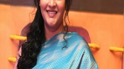 ಎರಡನೇ ಮದುವೆ ವಿಚಾರದಿಂದ ಸುದ್ದಿಯಲ್ಲಿರುವ ಪವರ್‌ ಸ್ಟಾರ್‌ ಪತ್ನಿಯ ವಯಸ್ಸು ಎಷ್ಟು.. ಇವರ ಹೆಸರಲ್ಲಿರುವ ಆಸ್ತಿ ಎಷ್ಟು ಕೋಟಿ ಗೊತ್ತೇ! 
