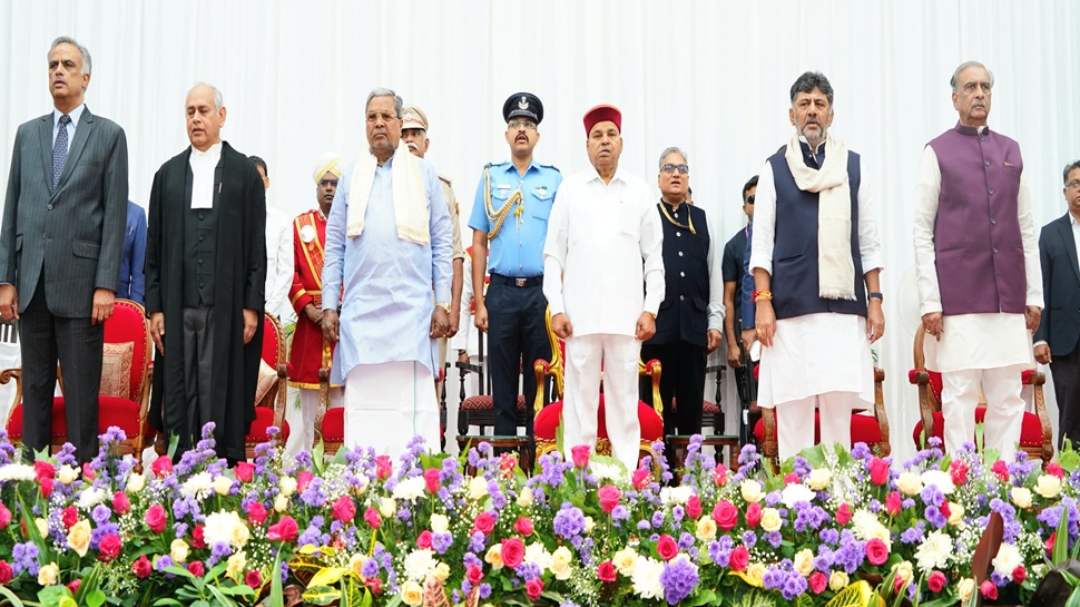 ಕರ್ನಾಟಕ ಉಚ್ಚ ನ್ಯಾಯಾಲಯದ ಮುಖ್ಯ ನ್ಯಾಯಮೂರ್ತಿಗಳಾಗಿ ನ್ಯಾಯಮೂರ್ತಿ ವಿಭು ಬಖ್ರು ಪ್ರಮಾಣ ವಚನ ಸ್ವೀಕಾರ ಕರ್ನಾಟಕ ಉಚ್ಚ ನ್ಯಾಯಾಲಯದ ಮುಖ್ಯ ನ್ಯಾಯಮೂರ್ತಿಗಳಾಗಿ ನ್ಯಾಯಮೂರ್ತಿ ವಿಭು ಬಖ್ರು ಪ್ರಮಾಣ ವಚನ ಸ್ವೀಕಾರ
