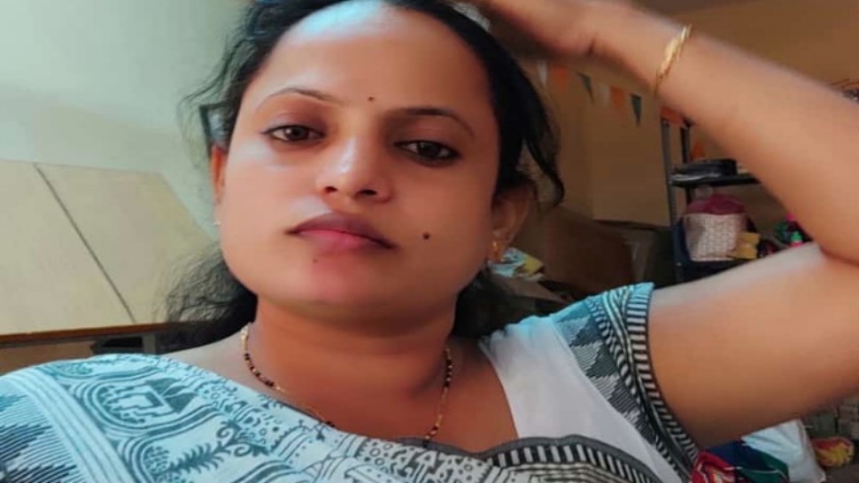 ಹುಬ್ಬಳ್ಳಿ ಸಿಲಿಂಡರ್ ಸ್ಫೋಟ ಪ್ರಕರಣ.. ಚಿಕಿತ್ಸೆ ಫಲಿಸದೆ ಗಂಗಮ್ಮ ಬಳ್ಳಾರಿ ಸಾವು ಹುಬ್ಬಳ್ಳಿ ಸಿಲಿಂಡರ್ ಸ್ಫೋಟ ಪ್ರಕರಣ.. ಚಿಕಿತ್ಸೆ ಫಲಿಸದೆ ಗಂಗಮ್ಮ ಬಳ್ಳಾರಿ ಸಾವು