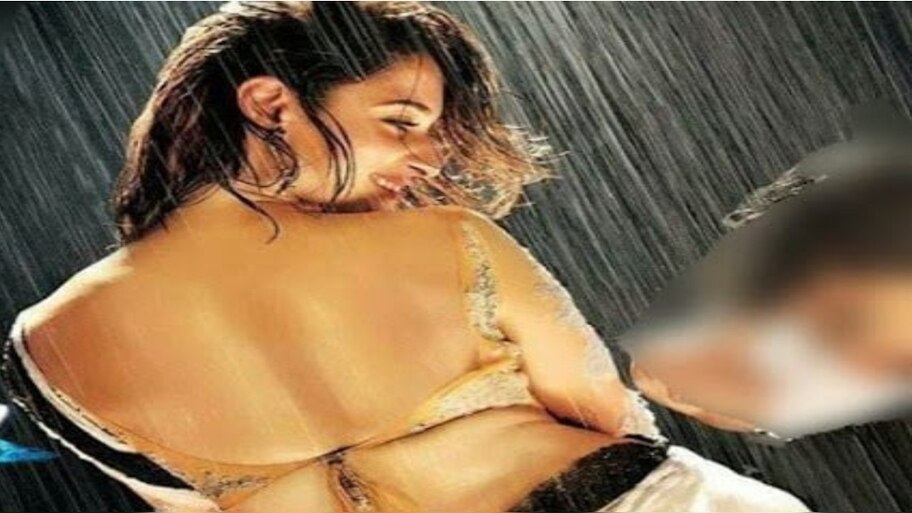 "ನನ್ನ ಐಟಂ ಸಾಂಗ್‌ ನೋಡಿದ್ರೇನೆ ಮಕ್ಕಳು ಊಟ ಮಾಡೋದು".. ಸ್ಟಾರ್‌ ನಟಿಯ ಶಾಕಿಂಗ್‌ ಕಾಮೆಂಟ್ಸ್‌ ವೈರಲ್‌