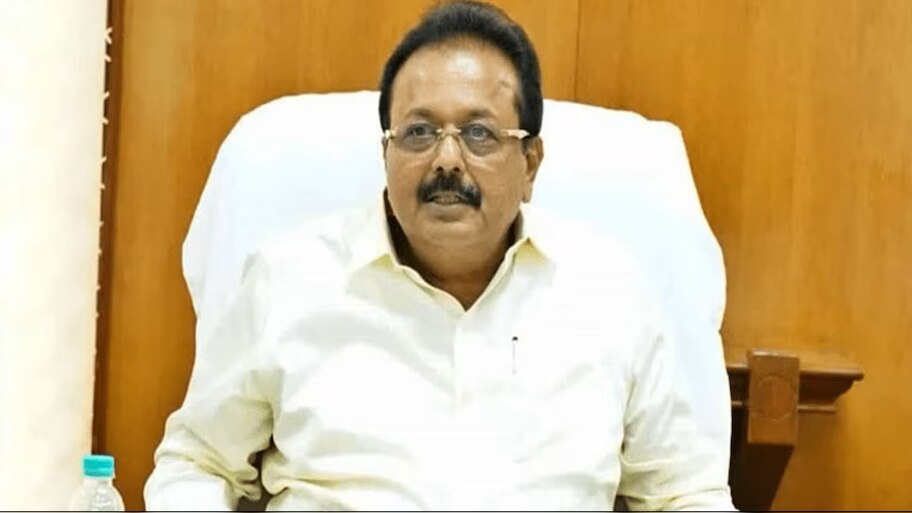 ಕೃಷಿ ಜಾರಿ ದಳದ ಕಾರ್ಯಾಚರಣೆ: ಗಡಿಗಳಲ್ಲಿ ಕಟ್ಟೆಚ್ಚರಕ್ಕೆ ವಹಿಸುವಂತೆ ಕೃಷಿ ಸಚಿವ ಚಲುವರಾಯಸ್ವಾಮಿ ಸೂಚನೆ