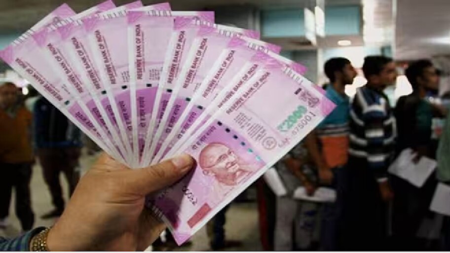 ಈ ಬ್ಯಾಂಕಿನಲ್ಲಿ ₹2,00,000 ಠೇವಣಿ ಇಟ್ರೆ ₹30,228 ಸ್ಥಿರ ಬಡ್ಡಿ ಸಿಗುತ್ತೆ: ಸಂಪೂರ್ಣ ಮಾಹಿತಿ ಇಲ್ಲಿದೆ  