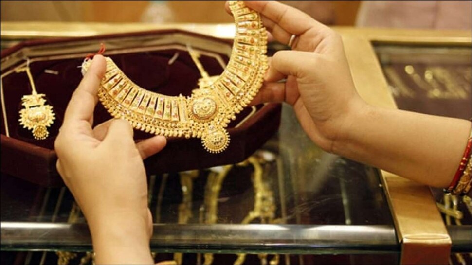  Drop in gold rate 