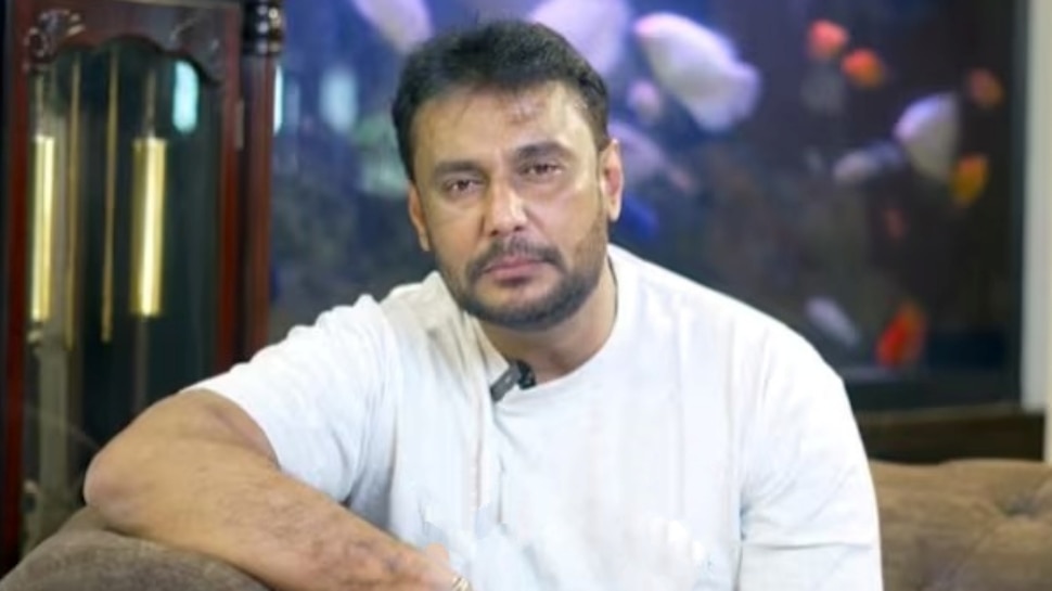 ಬೆಳ್ಳಿಗ್ಗೆ ನಿದ್ದೆಯಿಂದ ಎದ್ದ ದರ್ಶನ್ ಮೊದಲು ಮಾಡಿದ್ದೇನು ಗೊತ್ತೆ..? ದಾಸನಲ್ಲಿ ಇಷ್ಟು ಬದಲಾವಣೆಯೇ.!!