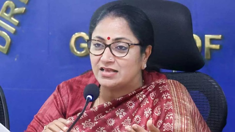ಮುಖ್ಯಮಂತ್ರಿ ನಿವಾಸದಲ್ಲೇ ದೆಹಲಿ ಸಿಎಂ ರೇಖಾ ಗುಪ್ತಾ ಮೇಲೆ ಹಲ್ಲೆ