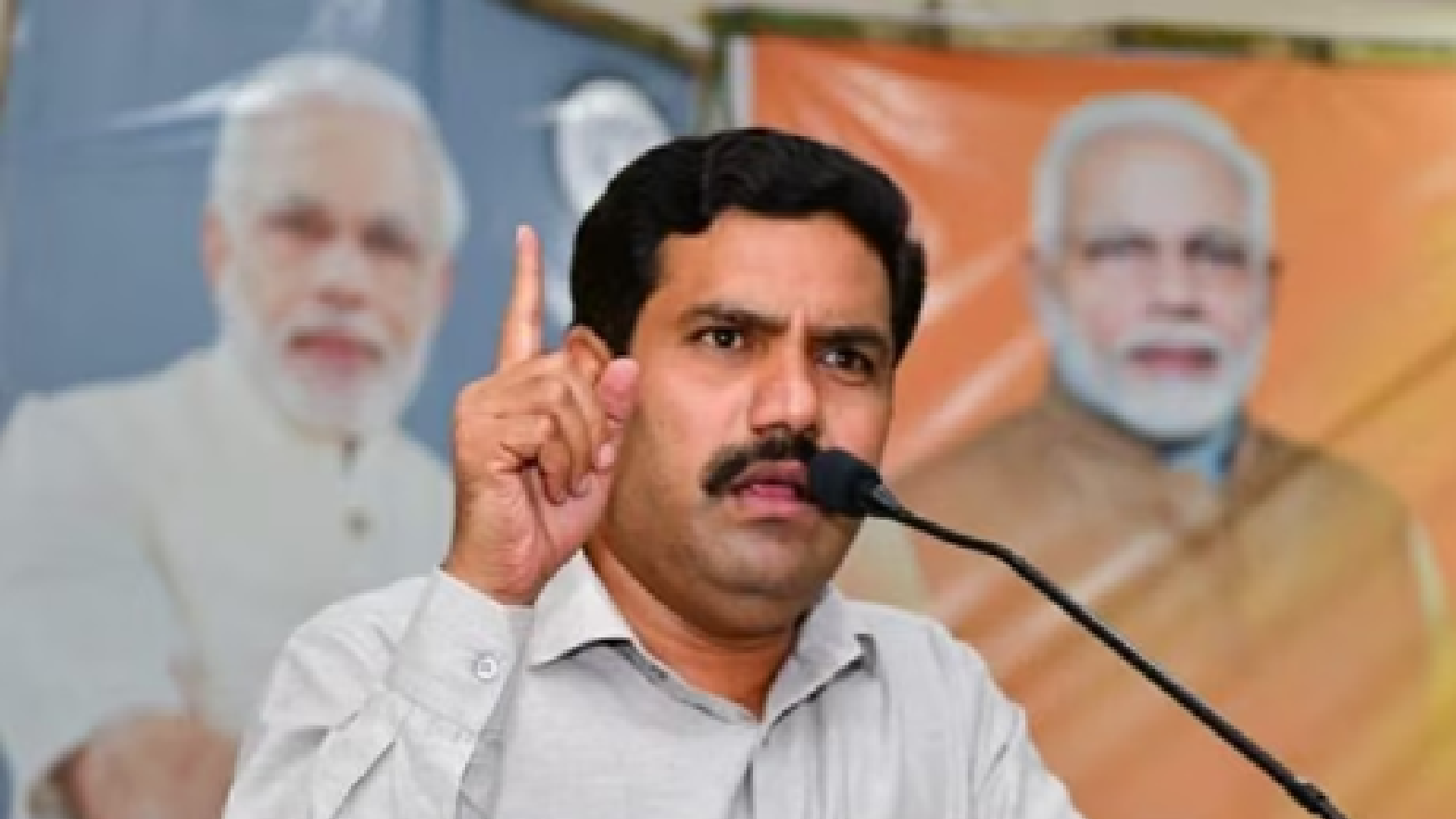 ಧರ್ಮಸ್ಥಳದ ವಿರುದ್ಧದ ಷಡ್ಯಂತರ ನಡೆಯುತ್ತಿದೆ ಎಂದು ನಾವು ಹೇಳಿದ್ದು ನಿಜವಾಗಿದೆ: ಬಿ.ವೈ.ವಿಜಯೇಂದ್ರ ಧರ್ಮಸ್ಥಳದ ವಿರುದ್ಧದ ಷಡ್ಯಂತರ ನಡೆಯುತ್ತಿದೆ ಎಂದು ನಾವು ಹೇಳಿದ್ದು ನಿಜವಾಗಿದೆ: ಬಿ.ವೈ.ವಿಜಯೇಂದ್ರ