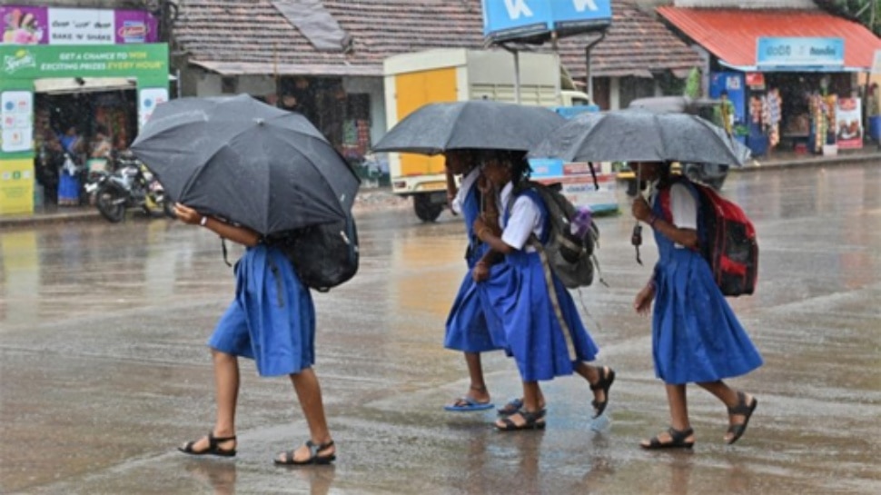 ಭಾರೀ ಗಾಳಿ ಮಳೆ ಅಬ್ಬರ : ನಾಳೆ ಈ ಜಿಲ್ಲೆಯ ಶಾಲೆಗಳಿಗೆ ರಜೆ ನೀಡಿ ಆದೇಶ