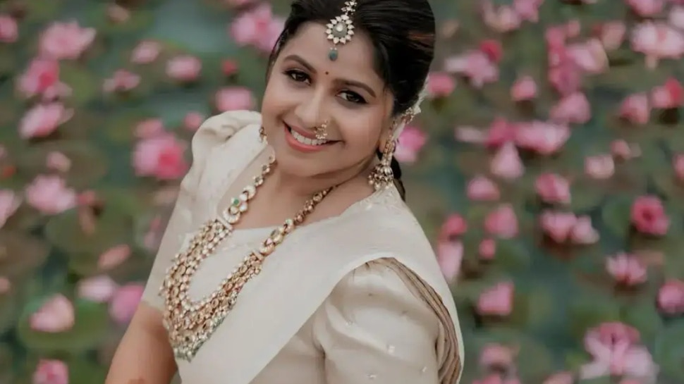 Anushree wedding saree price