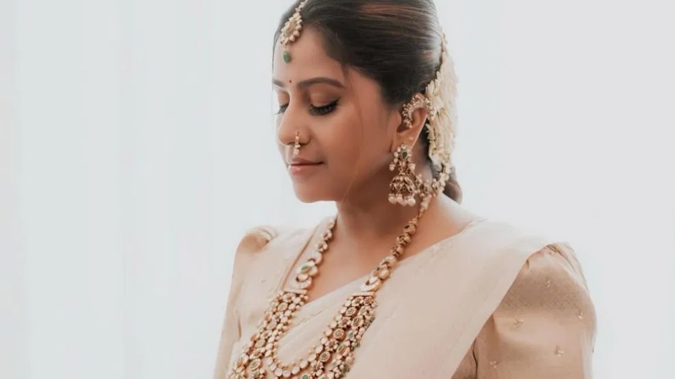 Anushree wedding saree price