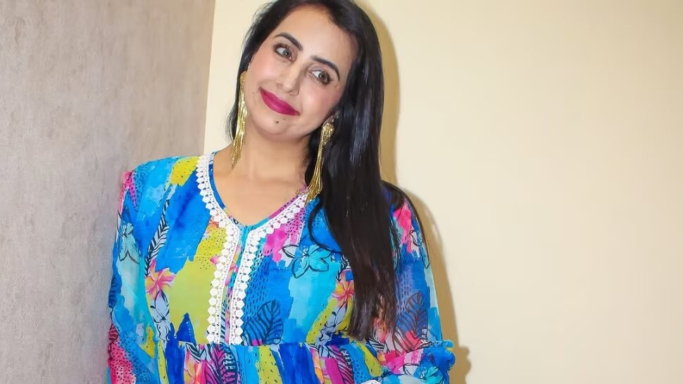 Actress Sanjana Galrani 