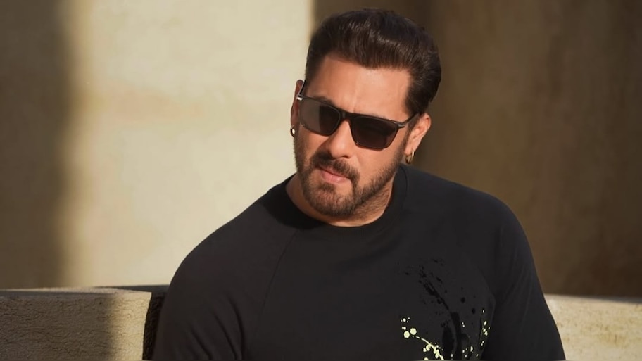 ಸಲ್ಮಾನ್ ಖಾನ್ ಗೆ ನಟನೆಯಲ್ಲಿ ಆಸಕ್ತಿ ಇಲ್ಲ... ಅವರೊಬ್ಬ ಗೂಂಡಾ : ಖ್ಯಾತ ನಿರ್ದೇಶಕನ ಶಾಕಿಂಗ್‌ ಹೇಳಿಕೆ