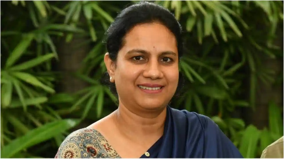 ಅಶ್ವಿನಿ ಪುನೀತ್‌ ರಾಜ್‌ಕುಮಾರ್‌ ಓದಿದ್ದೇನು... ಇವರು ಯಾರ ಮಗಳು ಗೊತ್ತಾ? 