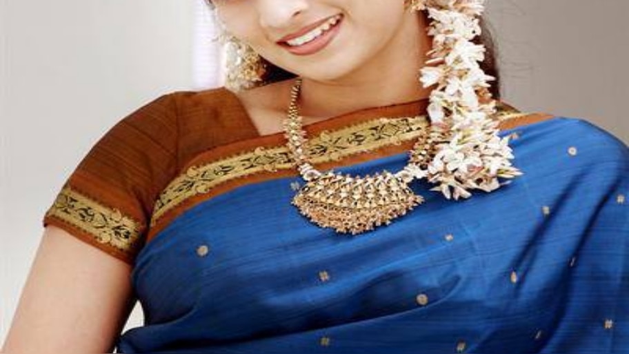 ತಂದೆ ಮುಸ್ಲಿಂ, ತಾಯಿ ಕ್ರಿಶ್ಚಿಯನ್, ಗಂಡ ಬ್ರಾಹ್ಮಣ.. ಈ ಸ್ಟಾರ್‌ ನಟಿ ಯಾರು ಬಲ್ಲಿರಾ?