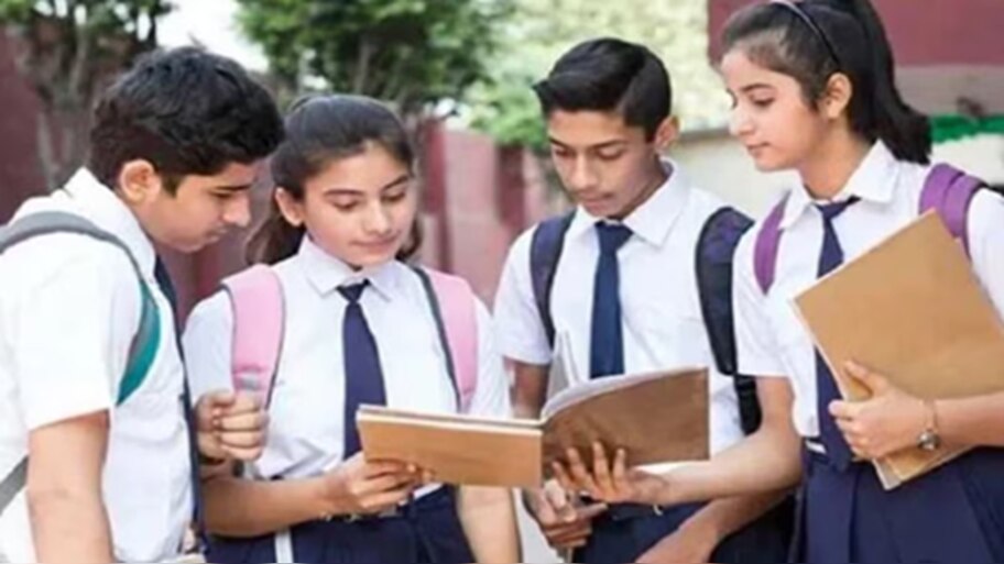 ಬಡ ಶಾಲಾ ಮಕ್ಕಳಿಗೆ SBI ಆಶಾ ವಿದ್ಯಾರ್ಥಿವೇತನ 2025, ಆಯ್ಕೆಯಾದರೆ 20 ಲಕ್ಷ ರೂ.ಗಳವರೆಗೆ ಆರ್ಥಿಕ ನೆರವು..!