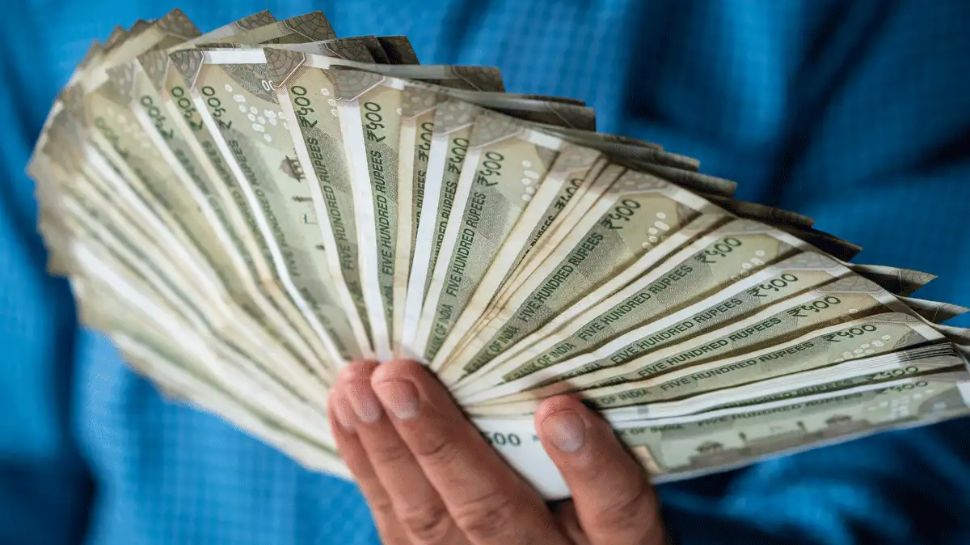 PIB Fact Check on 500 rupees note Ban | 2000ರೂ. ನೋಟುಗಳ ಹಾದಿಯಲ್ಲಿ 500 ರೂ ...