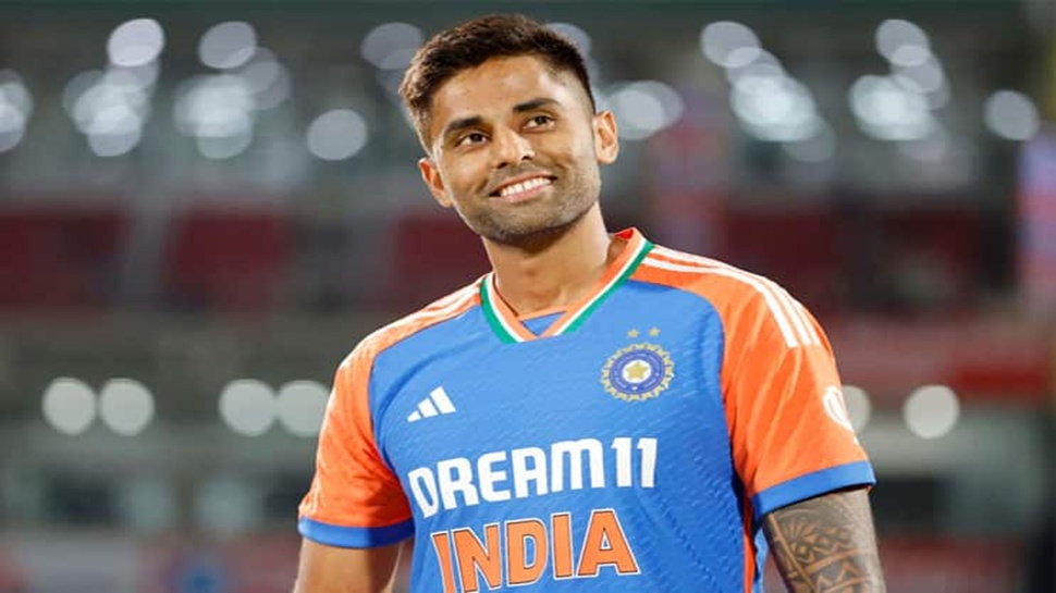 ಸೂರ್ಯಕುಮಾರ್ ಗೆಲುವಿನ ಸಂಭ್ರಮವೇ ವಿಭಿನ್ನ.. ಏಷ್ಯಾ ಕಪ್ ಟೂರ್ನಿಯಿಂದ ಸಿಕ್ಕ ಪೂರ್ತಿ ಹಣವನ್ನು ಇವರಿಗೆ ಸಮರ್ಪಿಸಿದ ರಿಯಲ್ ಕ್ಯಾಪ್ಟನ್ ಸೂರ್ಯಕುಮಾರ್ ಗೆಲುವಿನ ಸಂಭ್ರಮವೇ ವಿಭಿನ್ನ.. ಏಷ್ಯಾ ಕಪ್ ಟೂರ್ನಿಯಿಂದ ಸಿಕ್ಕ ಪೂರ್ತಿ ಹಣವನ್ನು ಇವರಿಗೆ ಸಮರ್ಪಿಸಿದ ರಿಯಲ್ ಕ್ಯಾಪ್ಟನ್
