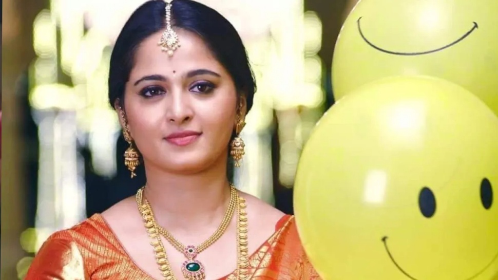 ಅನುಷ್ಕಾ ಶೆಟ್ಟಿ ಜಾತಕದಲ್ಲಿ ಇಷ್ಟೊಂದು ದೊಡ್ಡ ದೋಷವಿದೆಯೇ! ಮದುವೆ ಆಗದಿರಲು ಇದೇನಾ ಕಾರಣ? ಅನುಷ್ಕಾ ಶೆಟ್ಟಿ ಜಾತಕದಲ್ಲಿ ಇಷ್ಟೊಂದು ದೊಡ್ಡ ದೋಷವಿದೆಯೇ! ಮದುವೆ ಆಗದಿರಲು ಇದೇನಾ ಕಾರಣ?