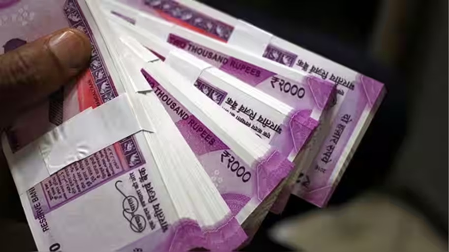 Salary Hike: ಸರ್ಕಾರಿ ನೌಕರರಿಗೆ 15 ವರ್ಷಗಳ ನಂತರ ವೇತನದಲ್ಲಿ ಭಾರೀ ಹೆಚ್ಚಳ, ಸರ್ಕಾರದಿಂದ ಮಹತ್ವದ ಘೋಷಣೆ..!